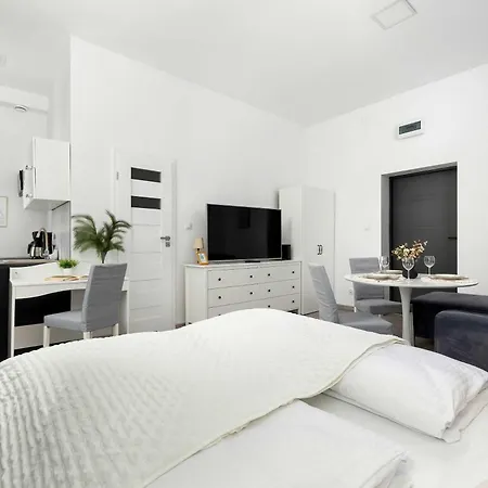 Cozy With Workspace Near The By Renters